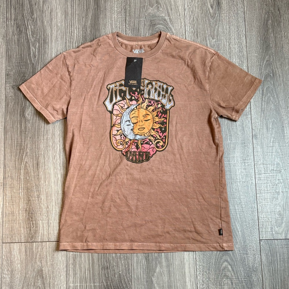 NWT vans t shirt